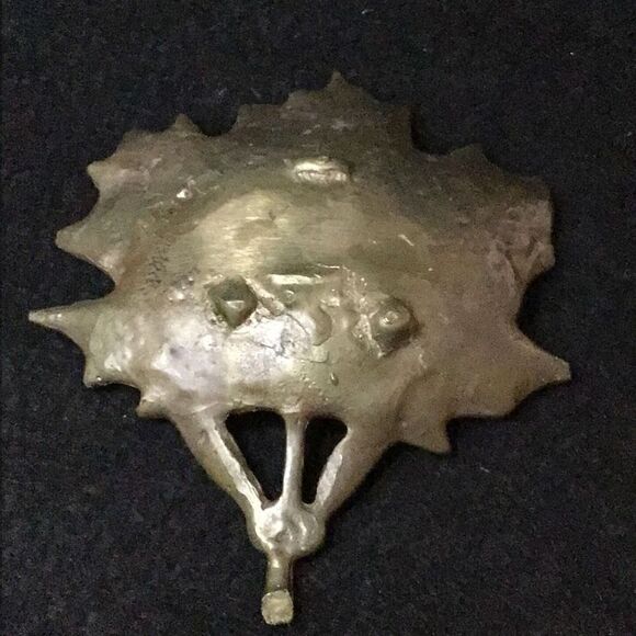 Vintage brass, Virginia metal crafters maple leaf trinket tray - Picture 2 of 3